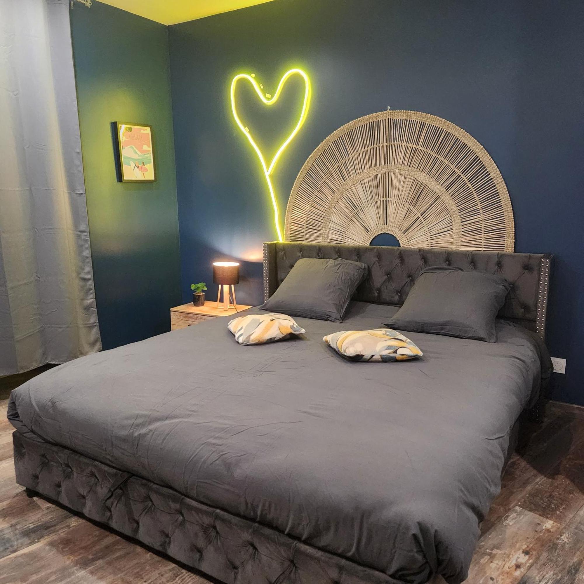 Loveroom Pau Eksteriør bilde